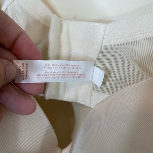 Cacique Lane Bryant Totally Smooth Lightly Lined Full Coverage Bra Beige 46D - Picture 6 of 7